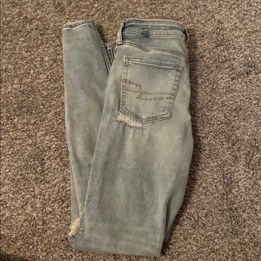Distressed AE jeans
